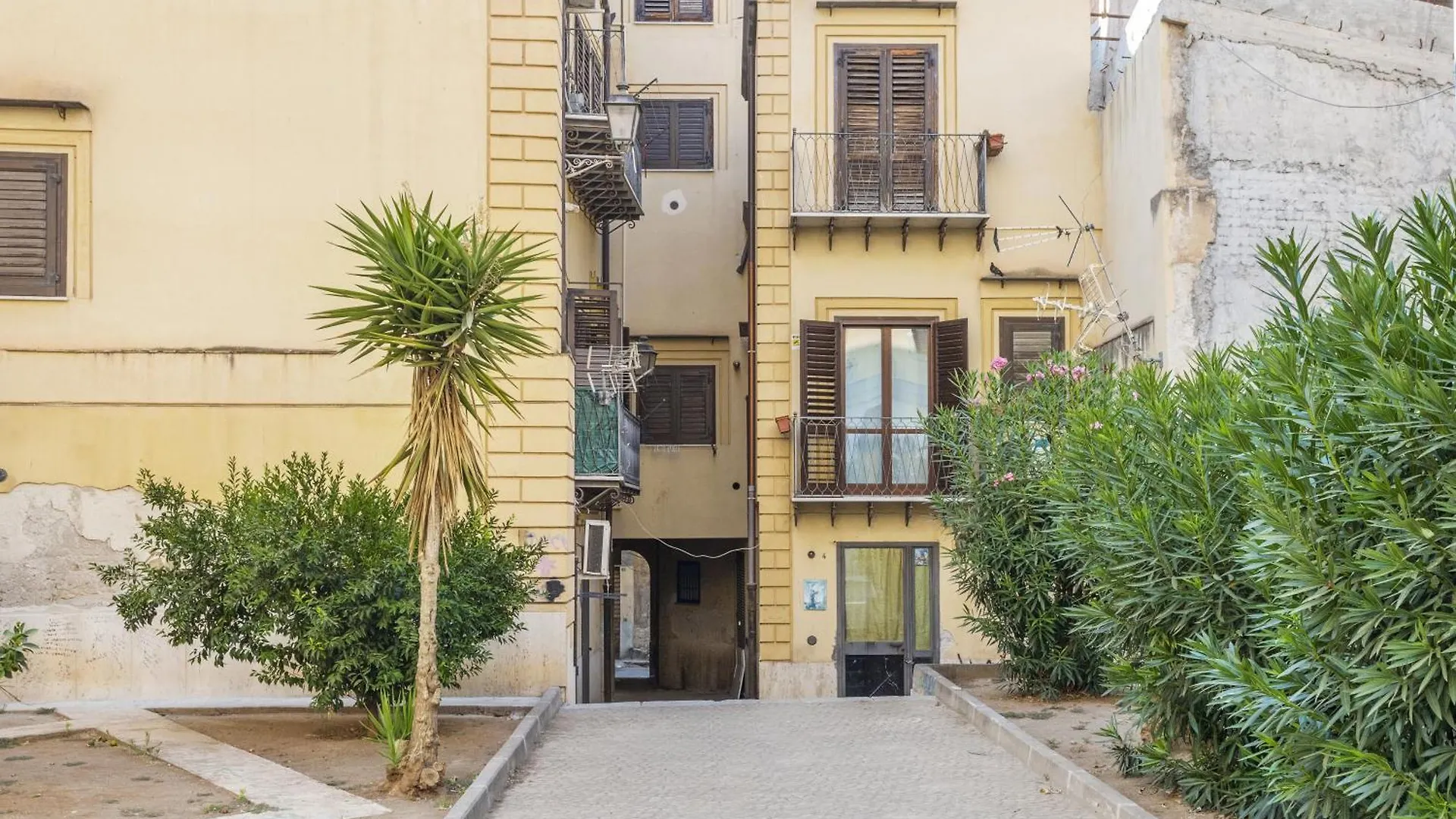 Prospettiva Ballaro - Sopra Il Mercato Palermo Apartman